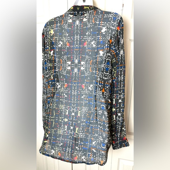 CAbi #129 Festival Blouse Shirt Top Semi Sheer Button Down Gray Geo Geometric - Picture 6 of 9